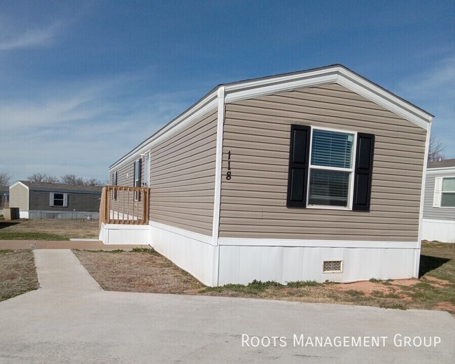 Building Photo - Home Available to Lease or Purchase - Appl...