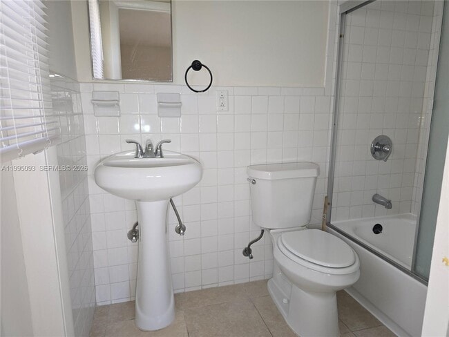 Building Photo - 1723 Thomas St