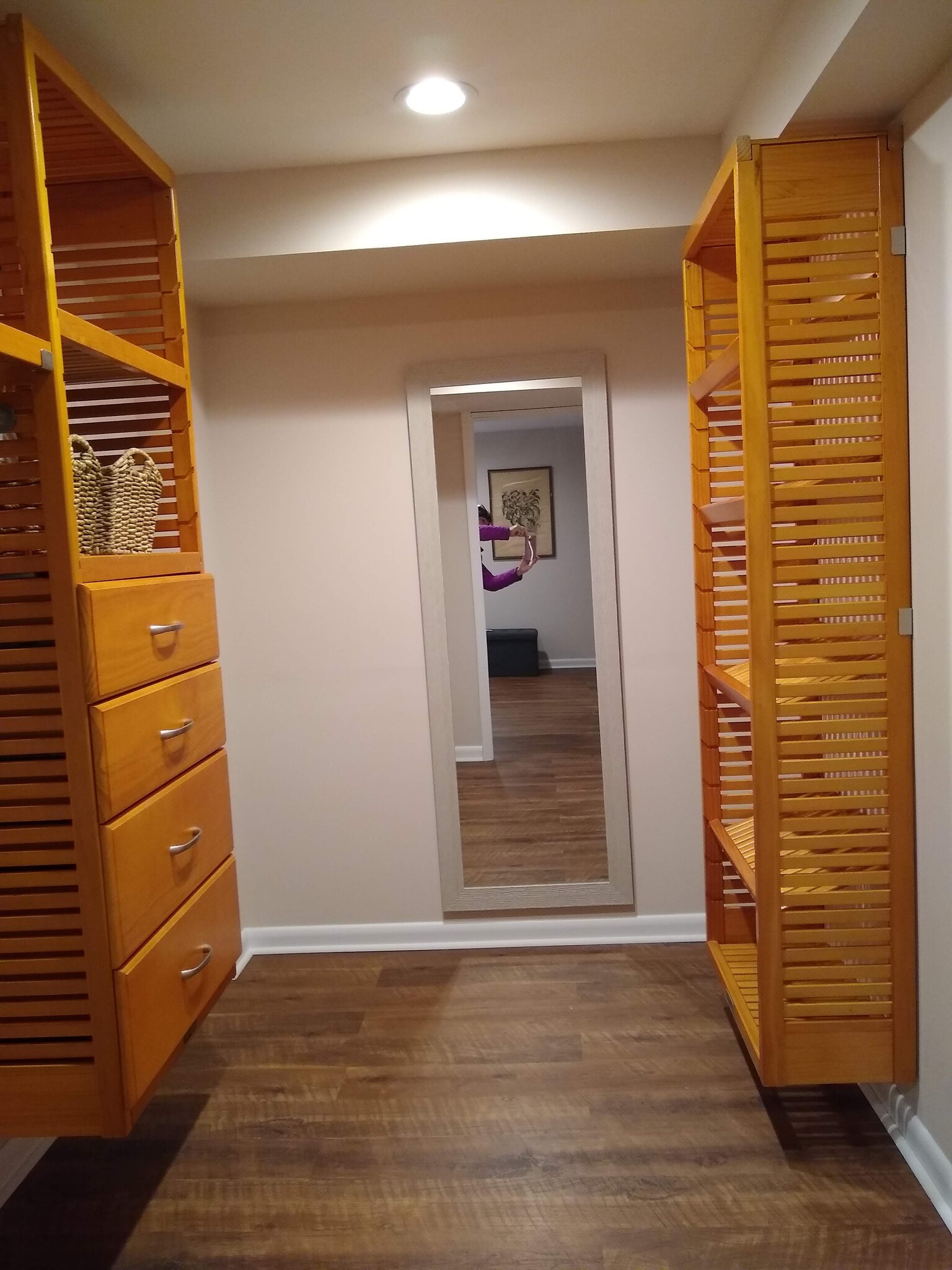 Large closets - 402 13th ST NE