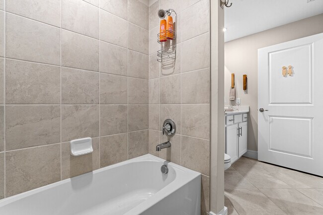 Building Photo - 5651 Double Eagle Cir