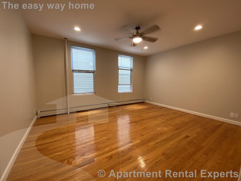 Building Photo - 47 Tremont St
