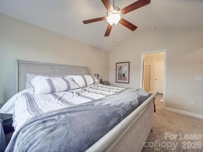 Building Photo - 5657 Tipperlinn Way