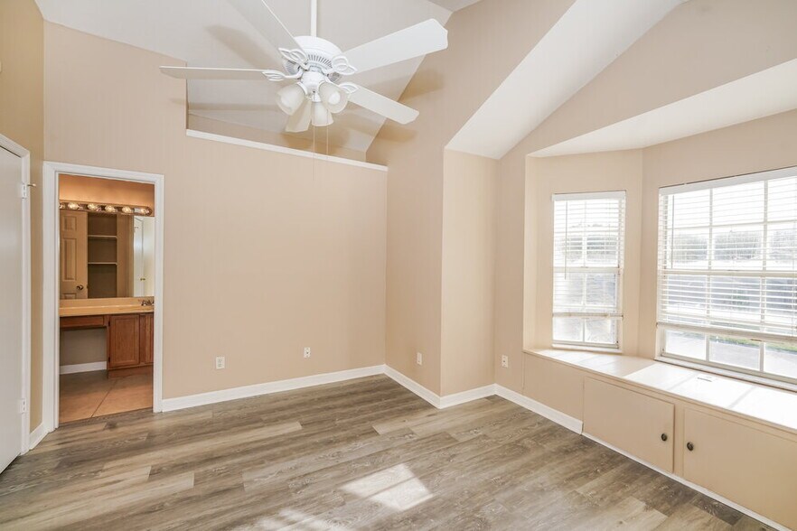 Building Photo - 1091 Brielle Ct