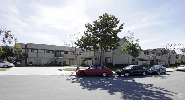 Primary Photo - 2624 W Porter Ave