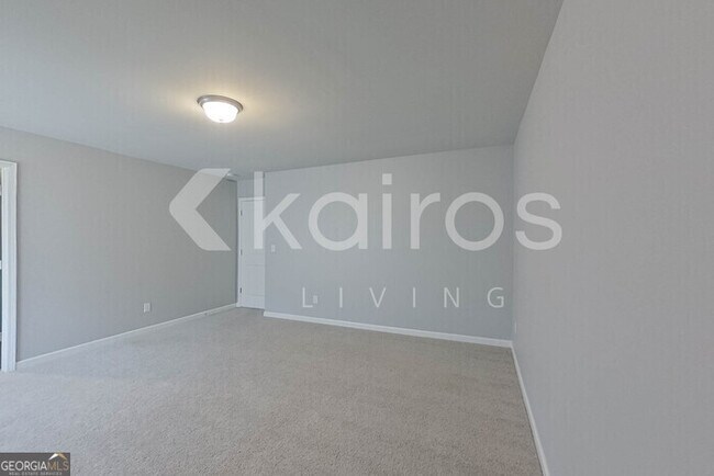 Building Photo - 633 Canal St