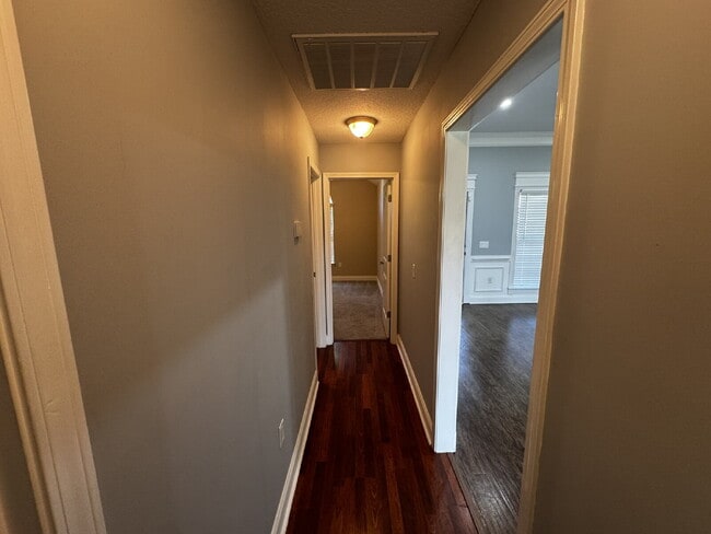 Building Photo - Home for Rent