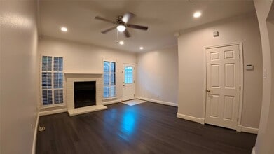Building Photo - 12550 Piping Rock Dr