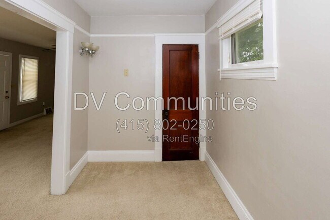 Building Photo - 4488 W 149th St