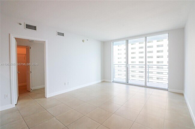 Building Photo - 335 S Biscayne Blvd