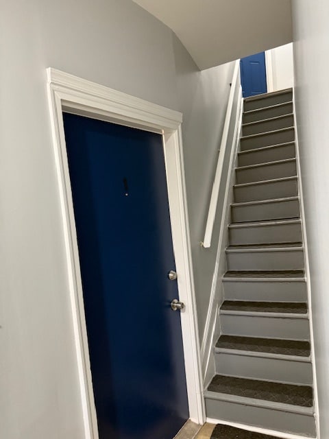 Building Photo - 37th Street