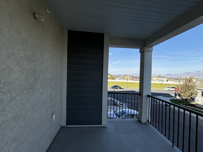 Building Photo - 12992 S Tortola Dr