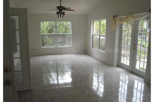 Building Photo - 10005 Cypress Meadows Ln