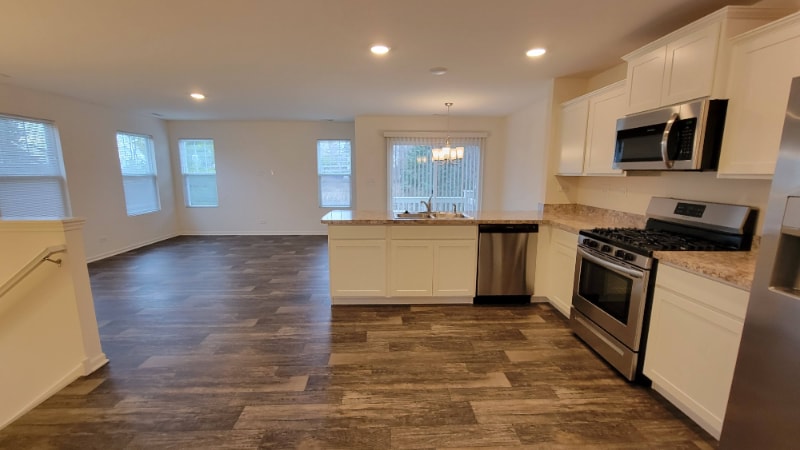 Building Photo - 162 Goldenrod Dr