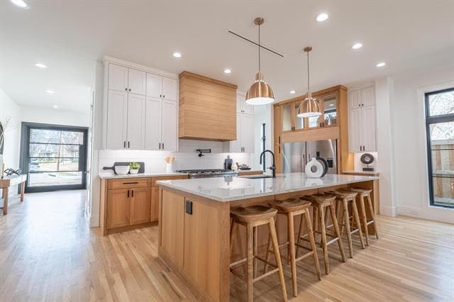 Building Photo - 6988 Bob O Link Dr