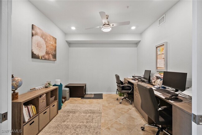 Building Photo - 43051 Greenway Blvd