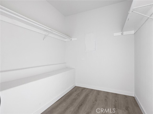 Building Photo - 8411 Buckthorn Ave