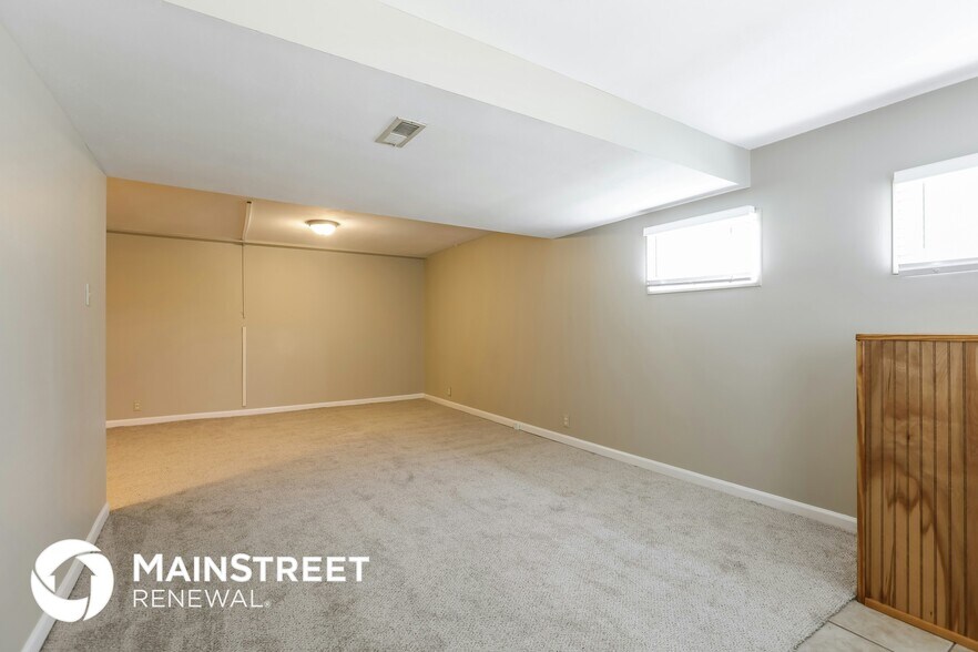 Building Photo - 718 Boca Chica Dr