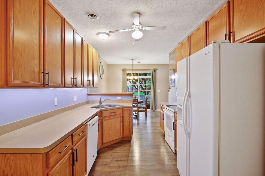 Building Photo - 17083 Encina Path