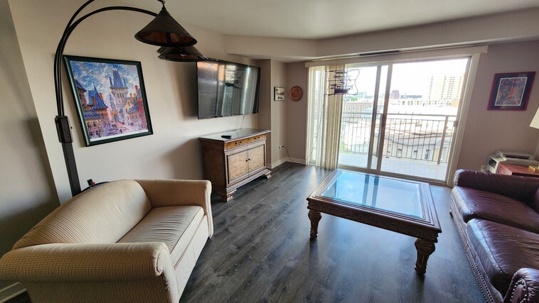 Building Photo - 121 Washington Ave S