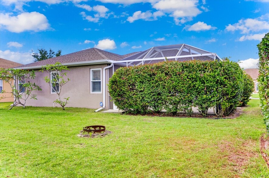 Building Photo - 16901 Colony Lakes Blvd