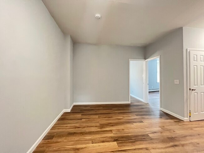 Building Photo - 176 Ocean Ave