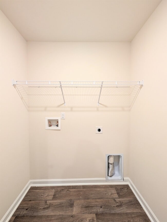 Building Photo - 869 Twickenham Lp