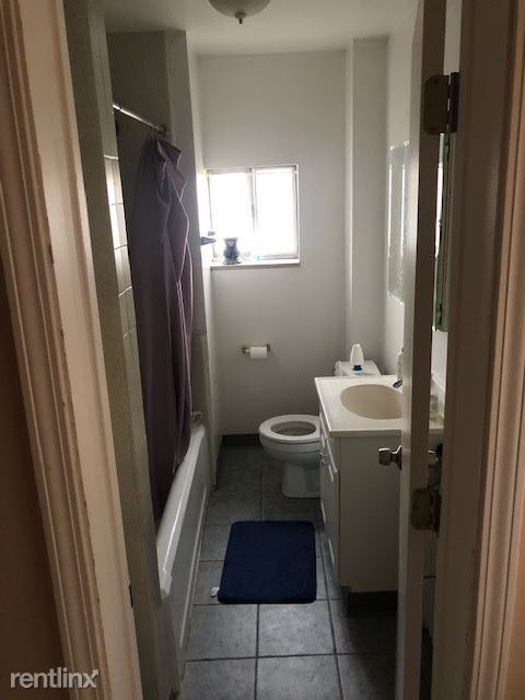 Building Photo - 5 br, 3 bath House - 3325 Ward St