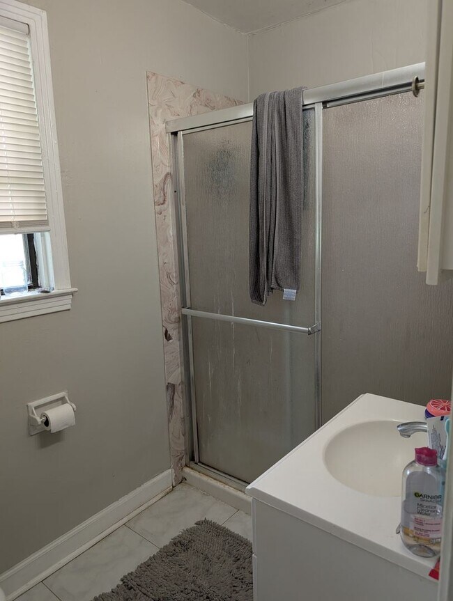 Building Photo - 1513 Atkamire Dr