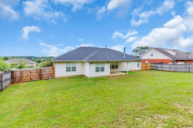 Building Photo - South Crestview Ranch on Cul-de-sac