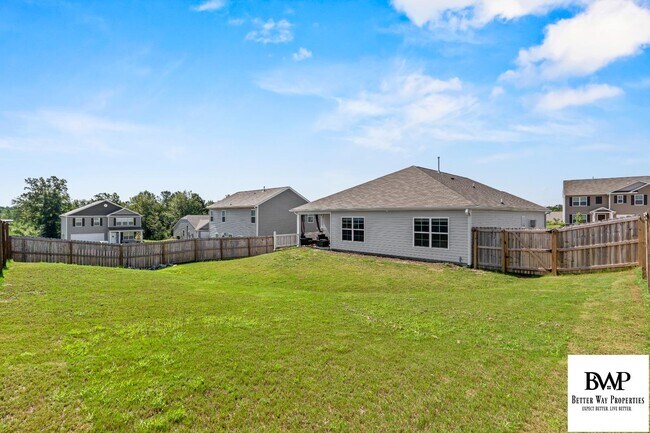 Building Photo - 168 Glenshire Dr