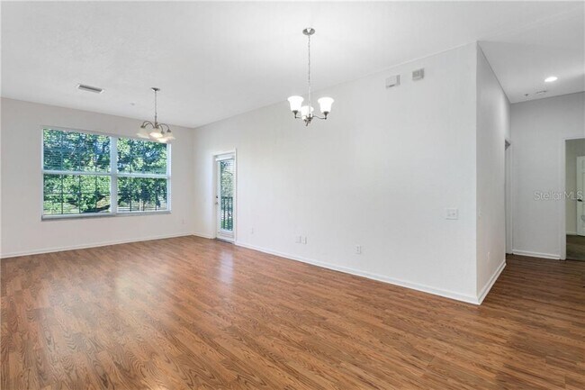 Building Photo - 581 Brantley Terrace Way
