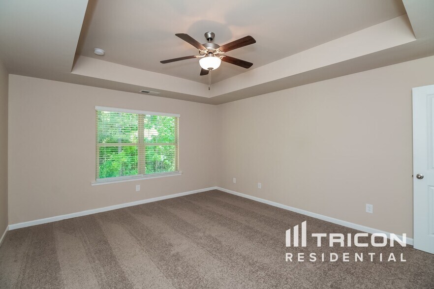 Building Photo - 193 Southwind Cir
