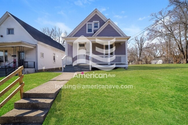 Primary Photo - 1725 N Gale Ave