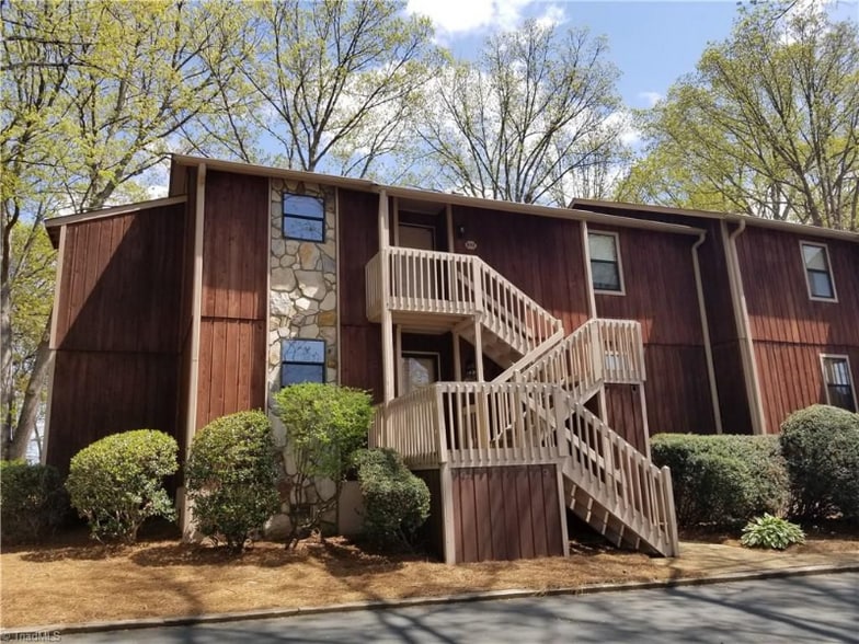 Primary Photo - 601 Aspen Pl