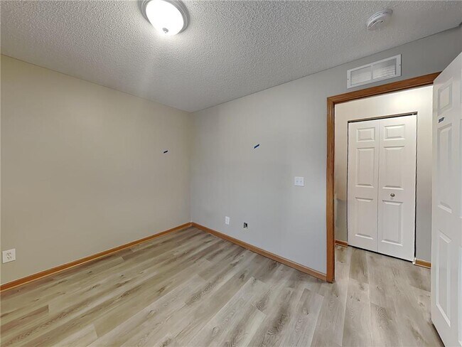 Building Photo - 9049 Garland Ln N