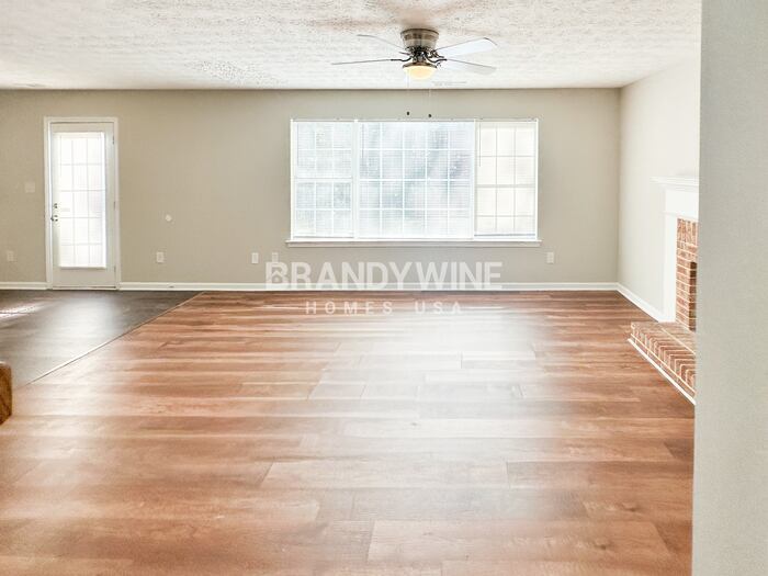 Building Photo - 5210 Summer Brooke Ct