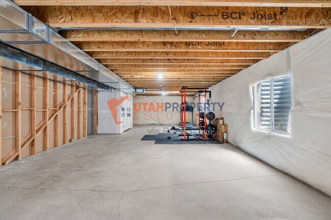 Building Photo - 213 W Prickly Pear Dr