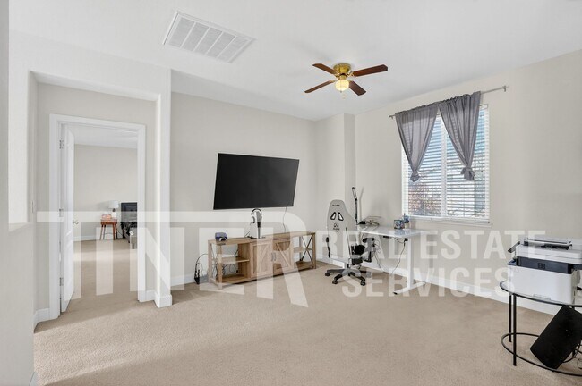 Building Photo - 5 Outer Banks Pl