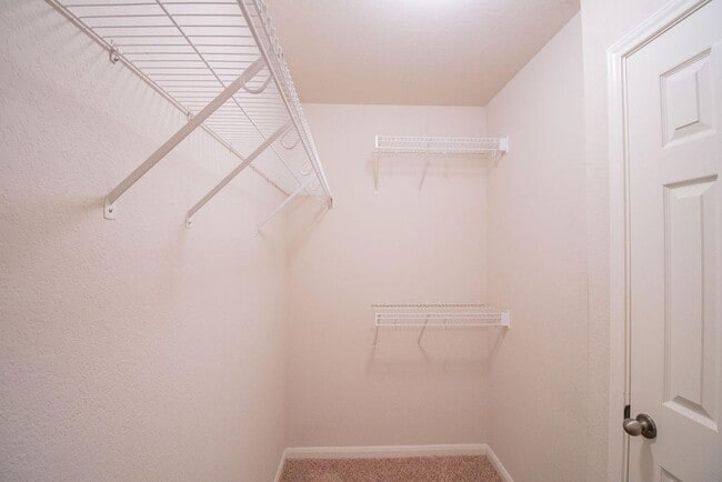 Building Photo - 312 Pheasant Ridge Dr