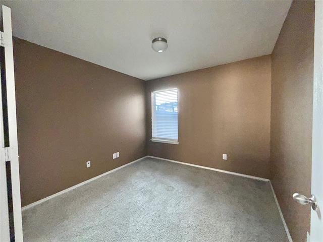 Building Photo - 5912 Ridge Lake Dr