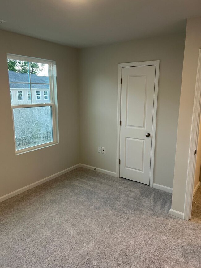 Building Photo - 3bd/3.5 ba Townhome for rent @ Rosedale in Wake Forest
