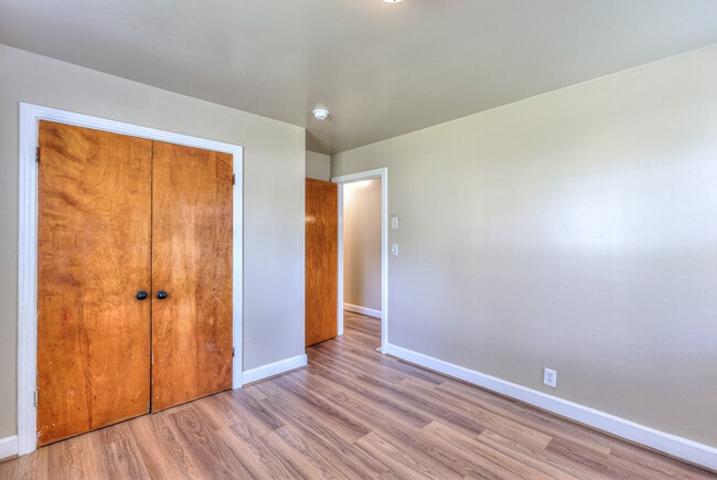 Building Photo - 1032 Dozier Pl