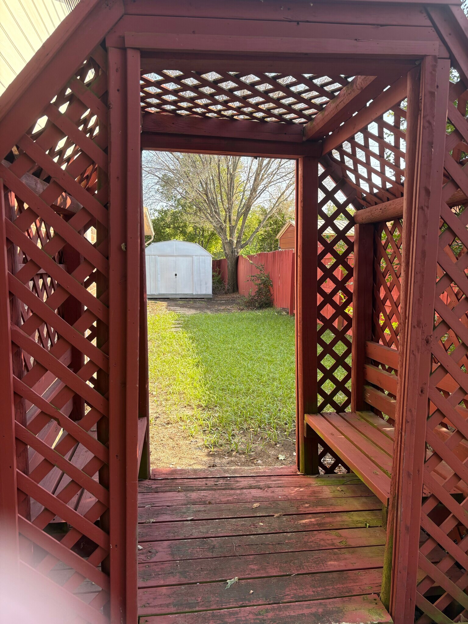 Building Photo - 4005 Sunhill Dr