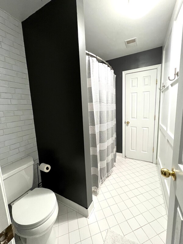 Building Photo - 502 Bright Meadow Dr
