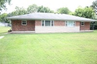 Building Photo - 2 BR Duplex in Avon!