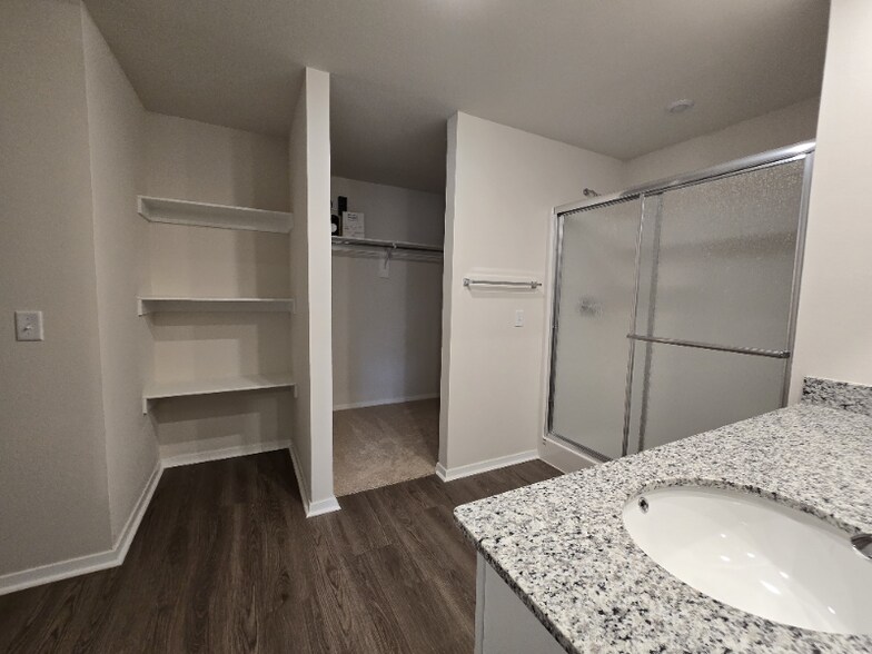 Building Photo - 2741 Biddie St