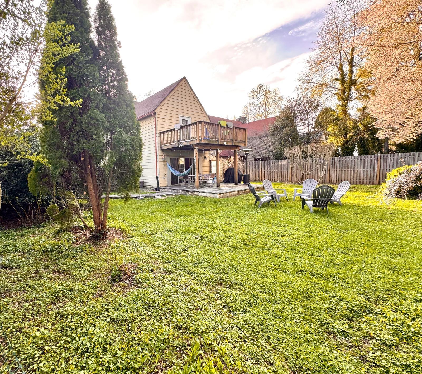 Building Photo - 611 Harvard Rd