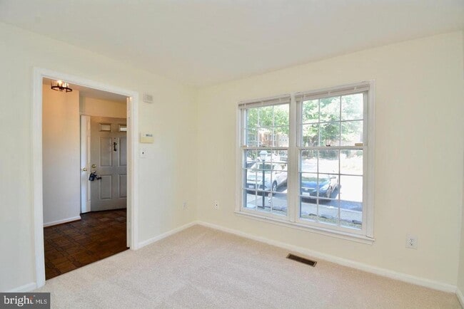 Building Photo - 7378 Jiri Woods Ct