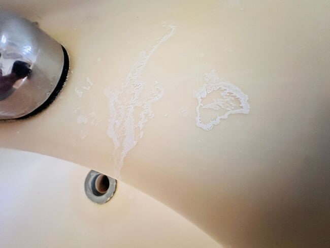 Building Photo - 3 bedroom one bath