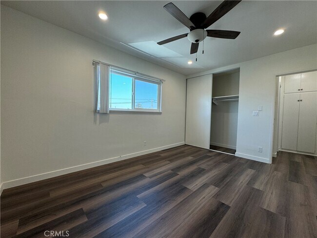 Building Photo - 7745 Laurel Canyon Blvd